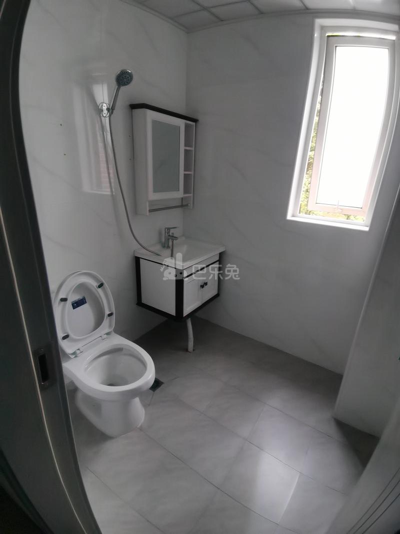 金碧汇虹苑11863861卫生间图6