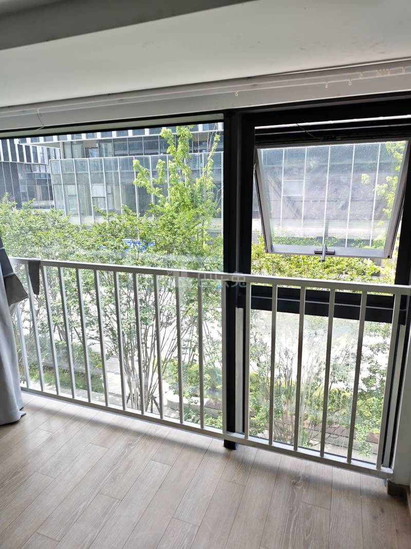 德信空港城11869244卧室窗户图7