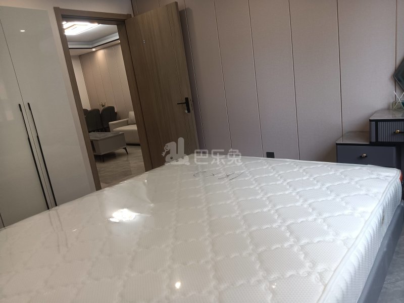 馨盛佳苑11885691卧室图3