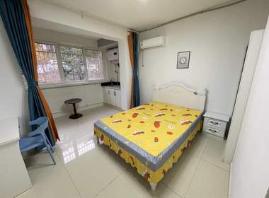 东升裕园 1室1厅1卫