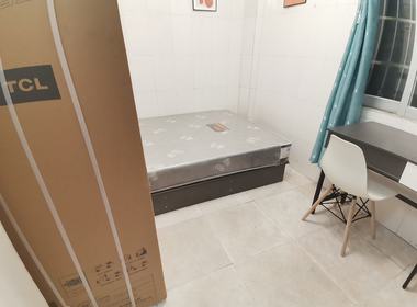 黄村围福里四巷4号 