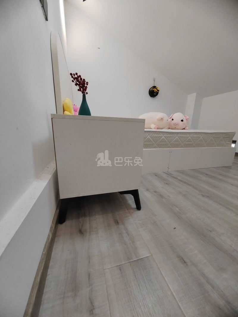 高桥村顾家宅11911303卧室图0