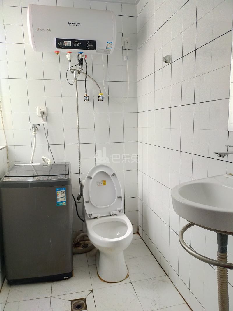 花望新村11920093卫生间图6