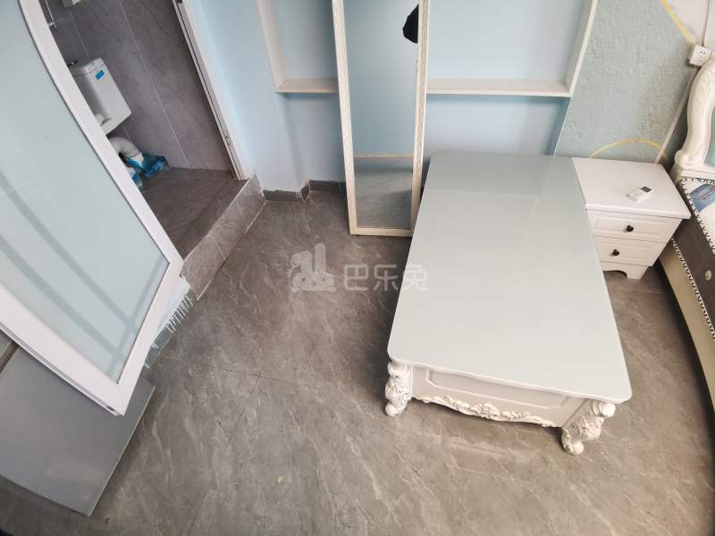 越洋国际11921335客厅图4