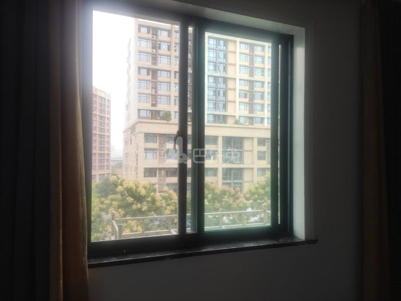 普福公寓11921405卧室窗户图6