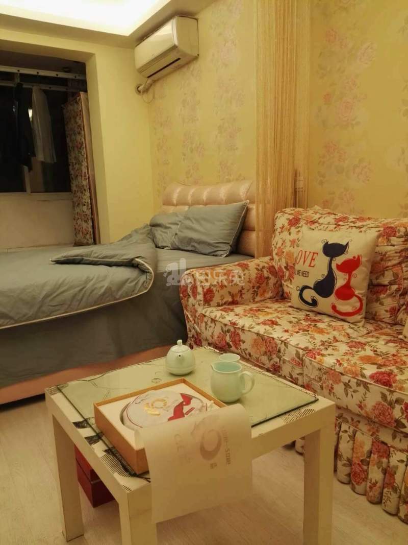 伊犁小区（伊犁路134弄）11929353周边环境图0