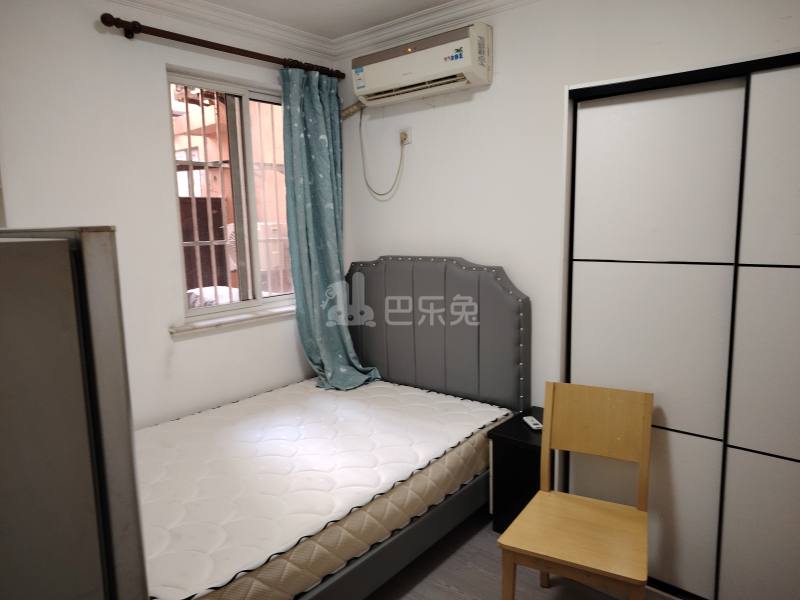 滨江小区（天钥桥南路1199弄）11939784卧室图0