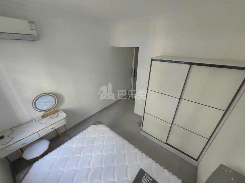 滨江小区（天钥桥南路1199弄）11939785卧室图3