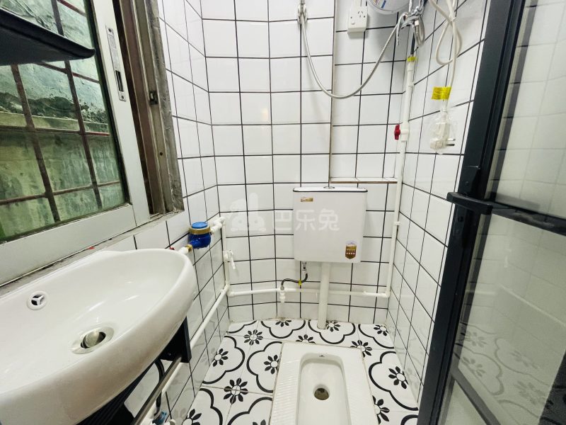 石牌村(天河区石牌绿荷西大街1号)11947573周边环境图1