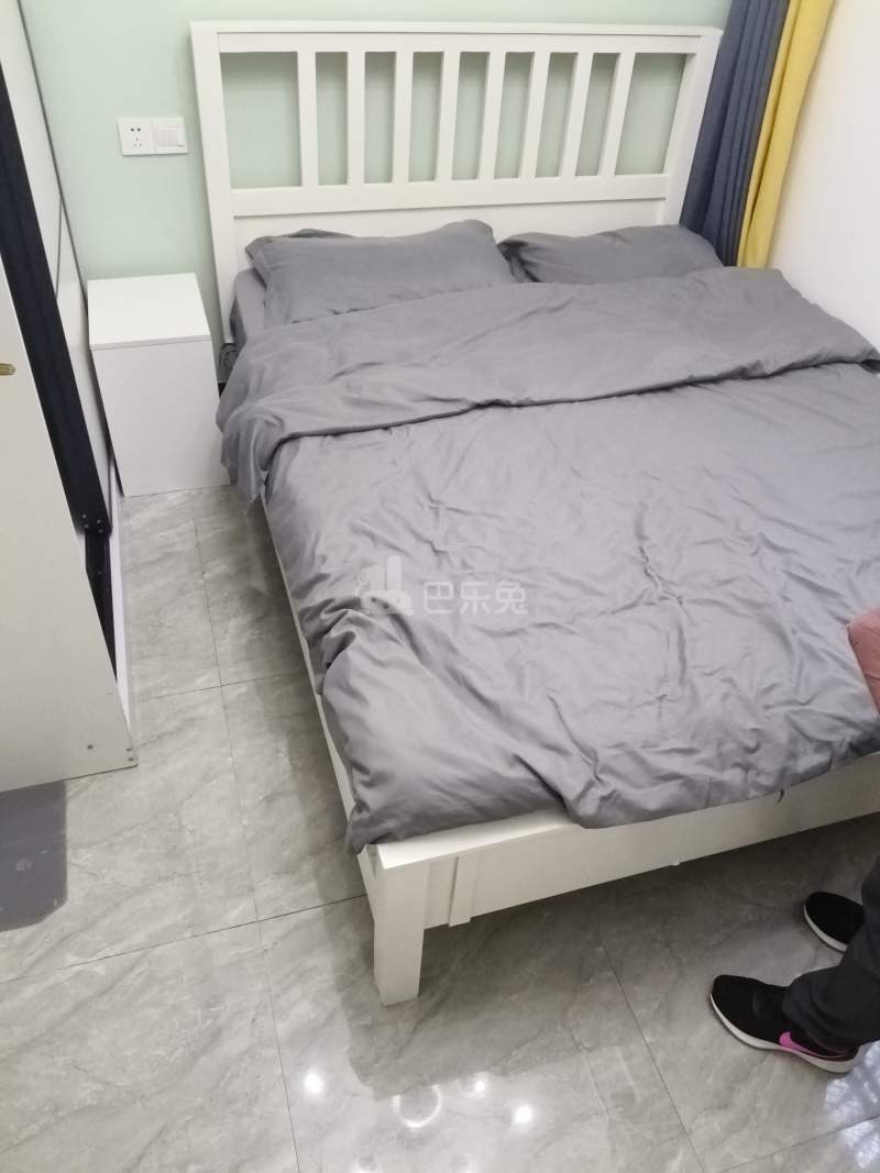 华泾绿苑11948989卧室图1