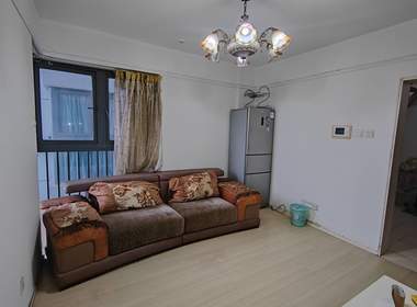 华盛领寓 3室2厅1卫