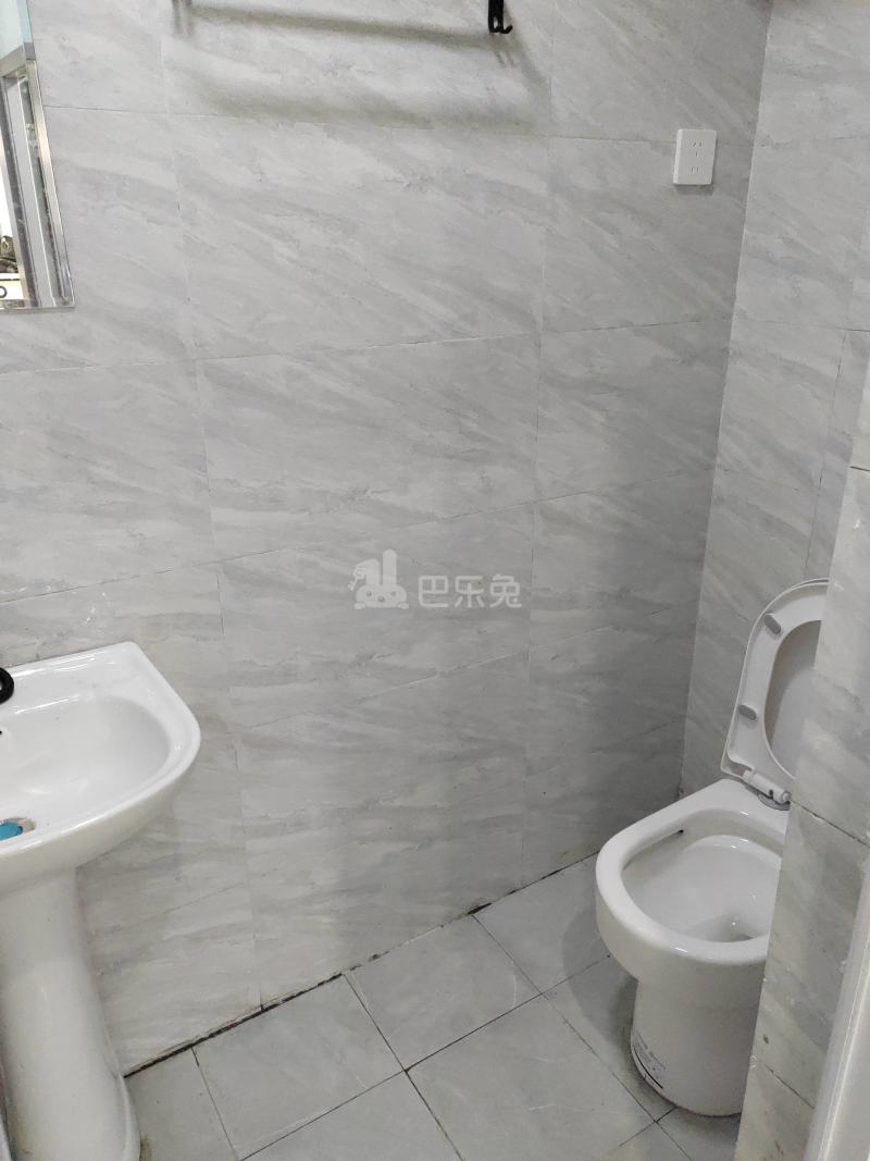 忆联庄阁11958060卫生间图5