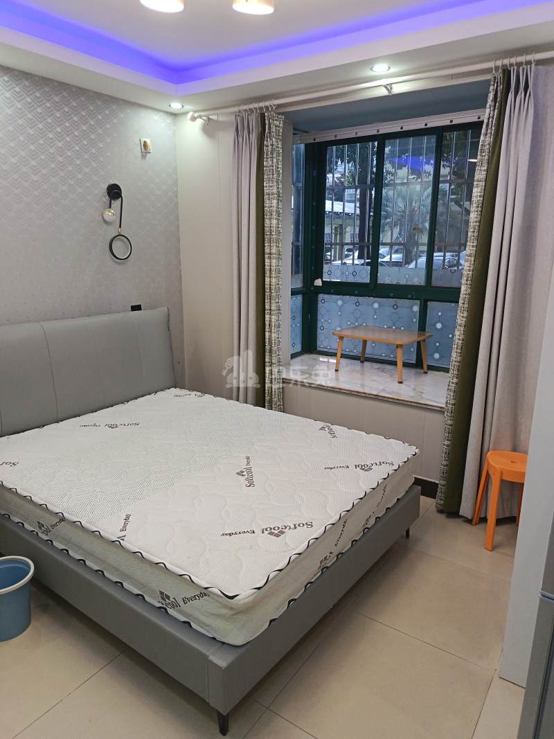 通协小区1195655卧室图2