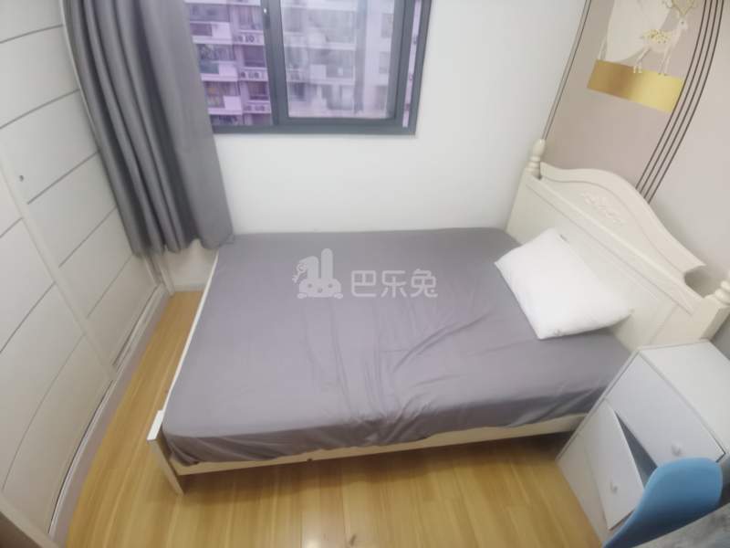 华泾绿苑11979301卧室图1