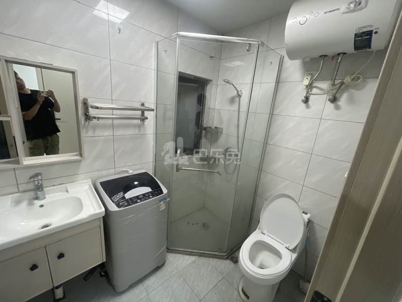 绿地21城国际家园A区11989584卫生间图5