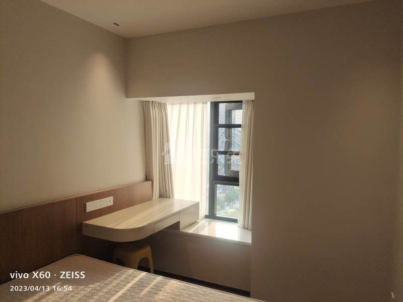 漾日湾畔11999567卧室窗户图6