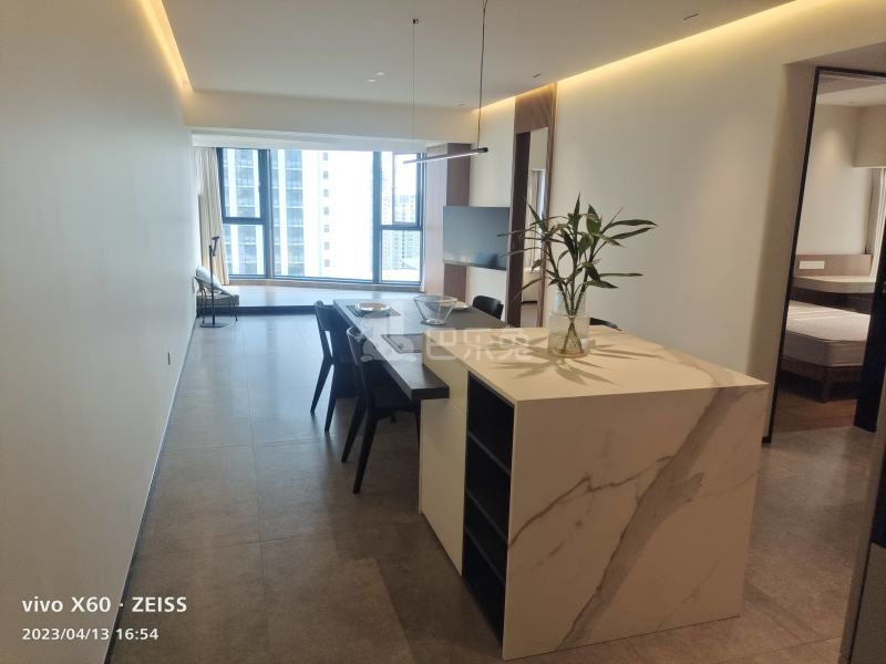 漾日湾畔11999567客厅图2