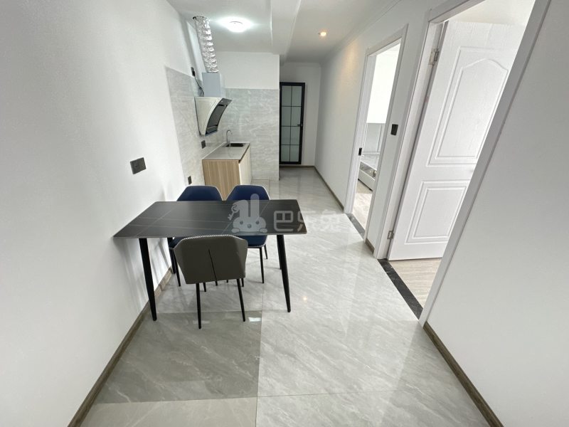 潮听名苑12013297客厅图4