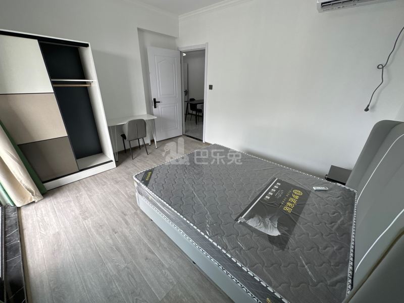 潮听名苑12013297卧室图3