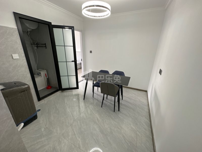 潮听名苑12013299客厅图4