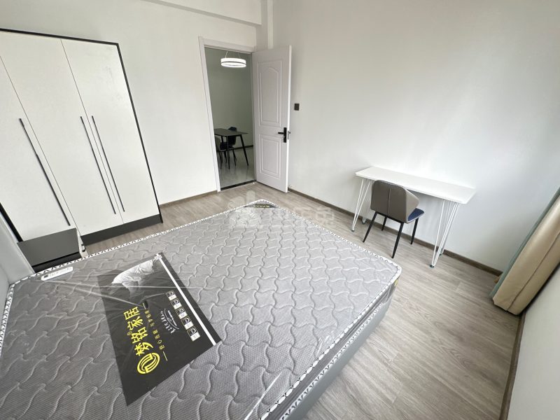 潮听名苑12013299卧室图3