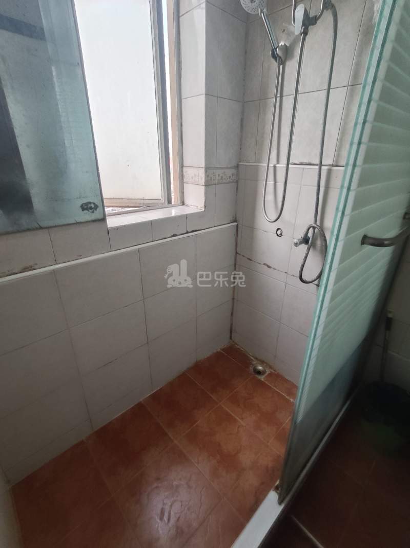 北苑大厦12015815卫生间图3