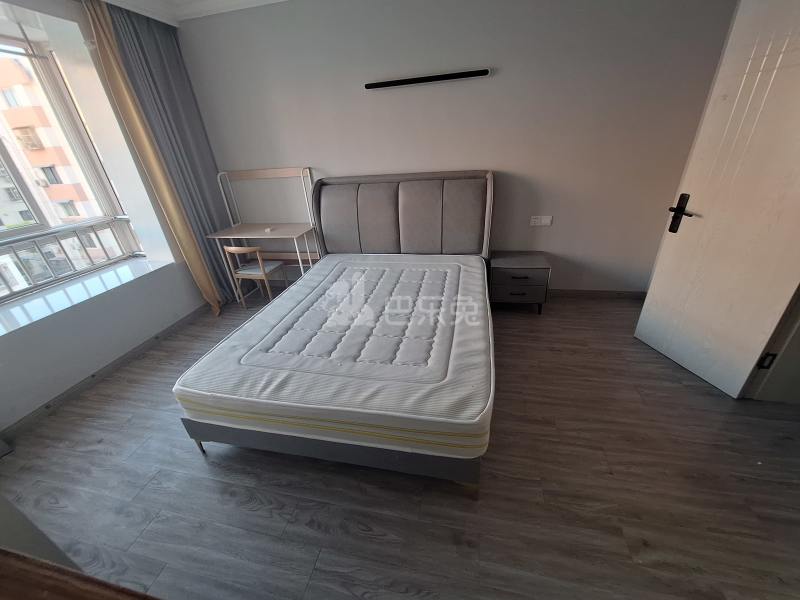 嘉宝新园12020536卧室图1