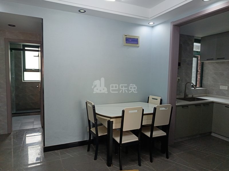 四季绿城南区12021868客厅图5