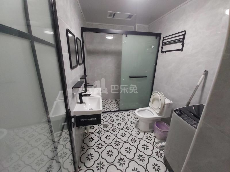 沪太路2660弄小区12023629卫生间图0