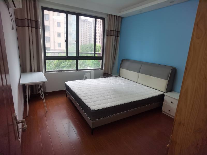 乾皓苑12043292卧室图1