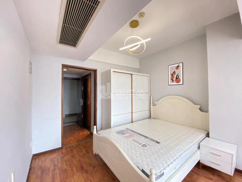 凤起都市花园12047249客厅图0