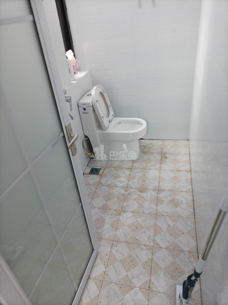 江锦南苑12071010卫生间图5