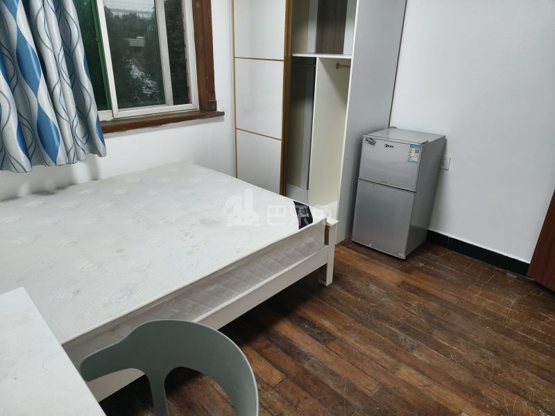 金桂新村12076006卧室图1