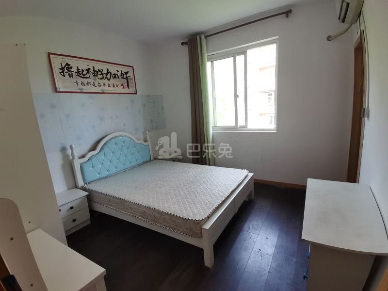 梅苑里12080805卧室图0