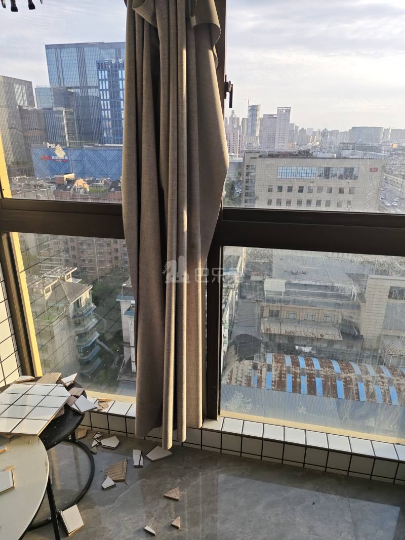 轩涛景榭12083092卧室窗户图10