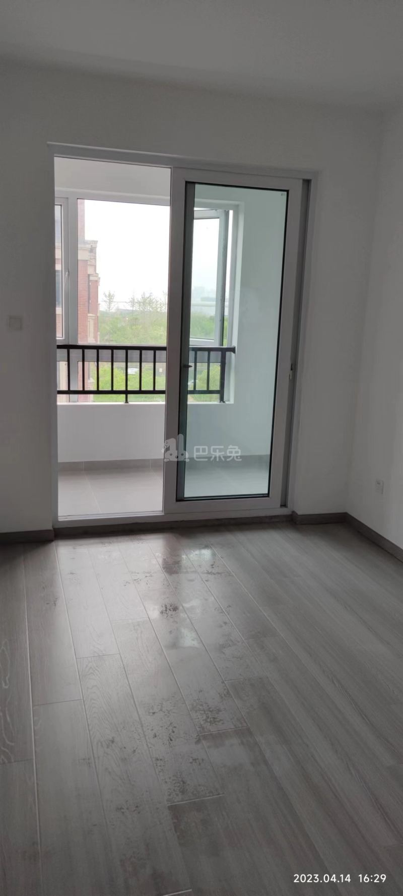 湖光晨樾湖岸佳苑（湖岸佳苑）12105211周边环境图8