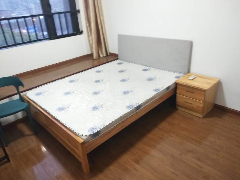 海德公寓12112200卧室图0