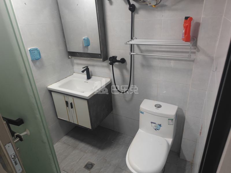 百福小区12117699卫生间图6