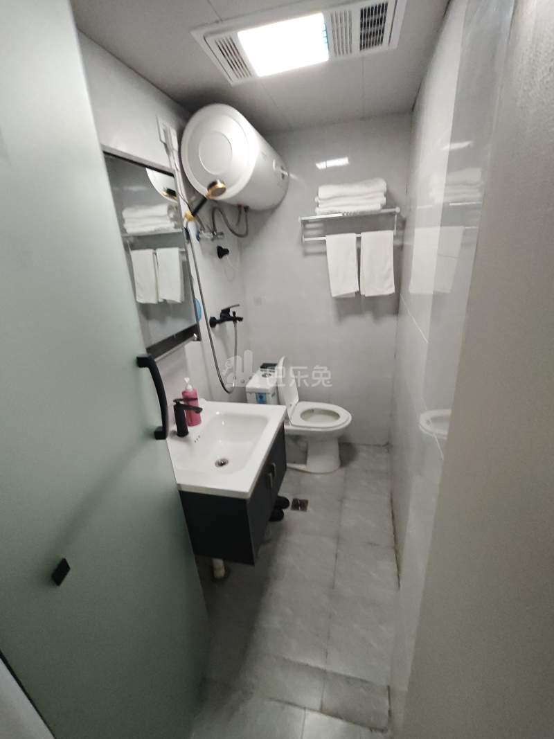 百福小区12117782卫生间图4