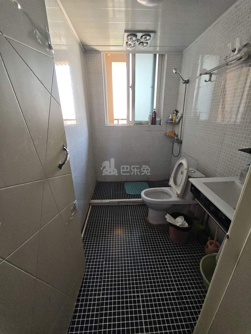 白银时代尚苑三期12122632卫生间图8