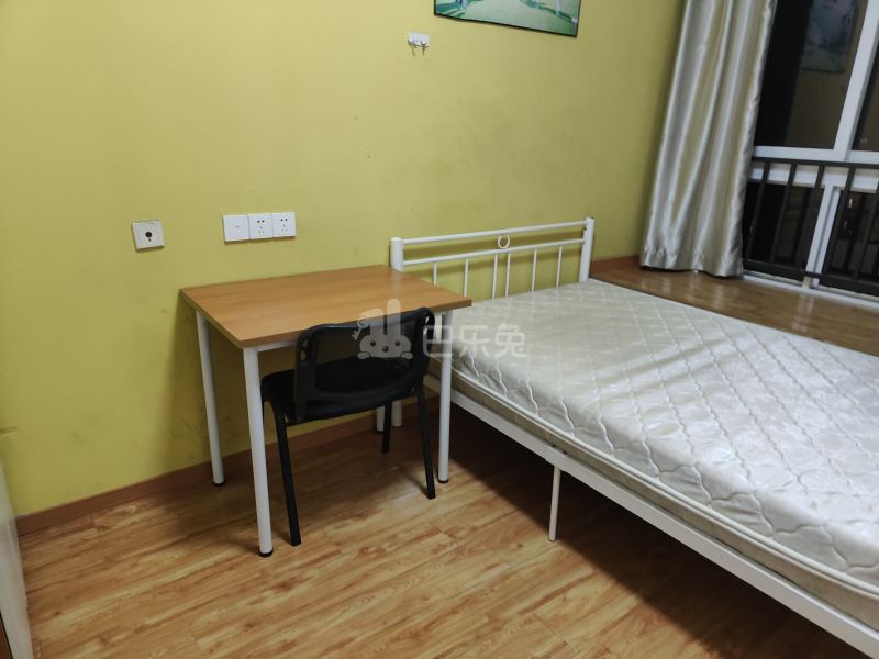 白银时代尚苑三期12122632卧室图1