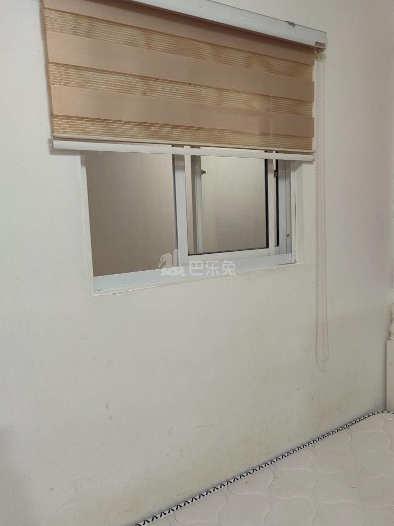 富源公寓（长青路店）12123995卧室窗户图6