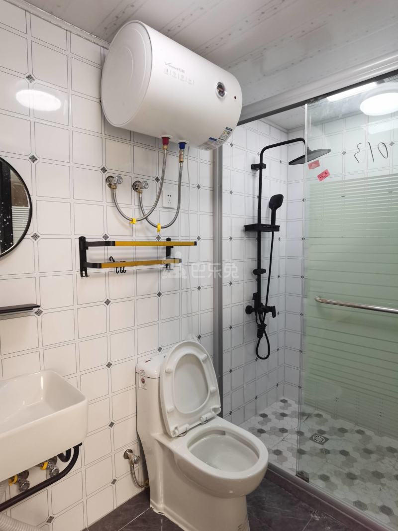 华丰新苑12132887卫生间图7