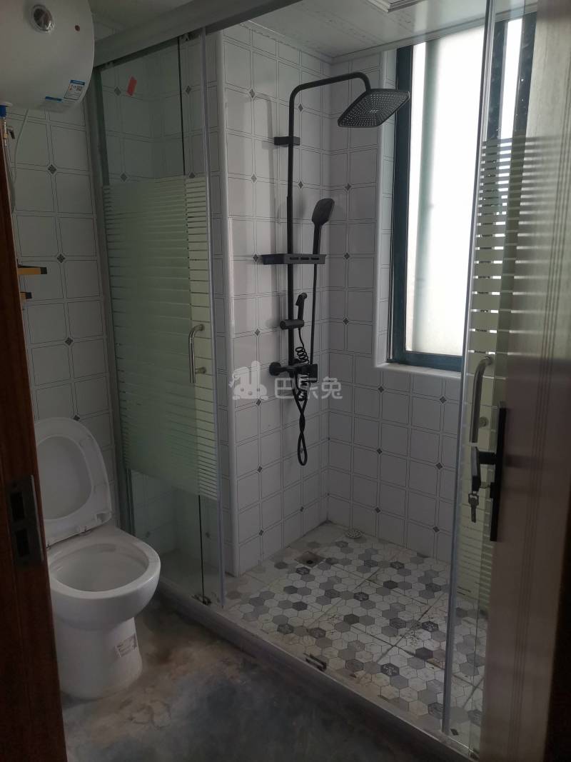 华丰新苑12132887卫生间图8