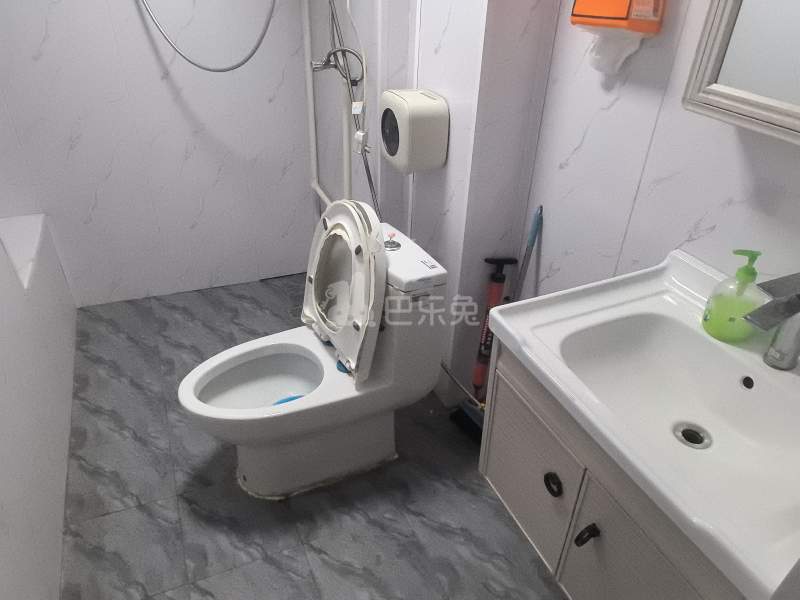 象屿西郊御府（名俊豪庭）12153920卫生间图7