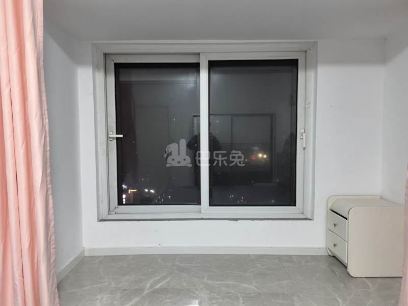 象屿西郊御府（名俊豪庭）12153920卧室图2