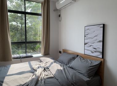 方外公寓 1室0厅1卫