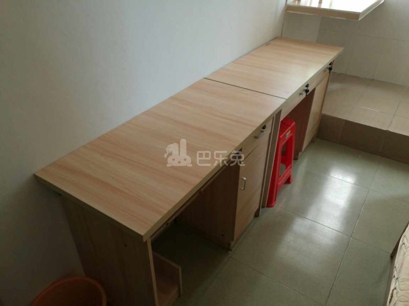 向南商业街4号1215449卧室图2