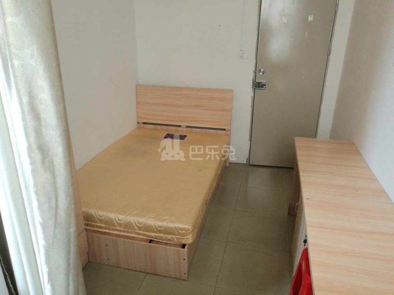 向南商业街4号1215449卧室图4