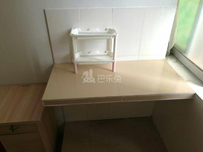 向南商业街4号1215449卧室图6